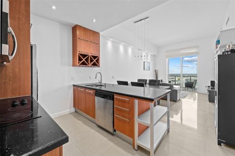 185 SW 7th Street 4403 Miami FL 33130