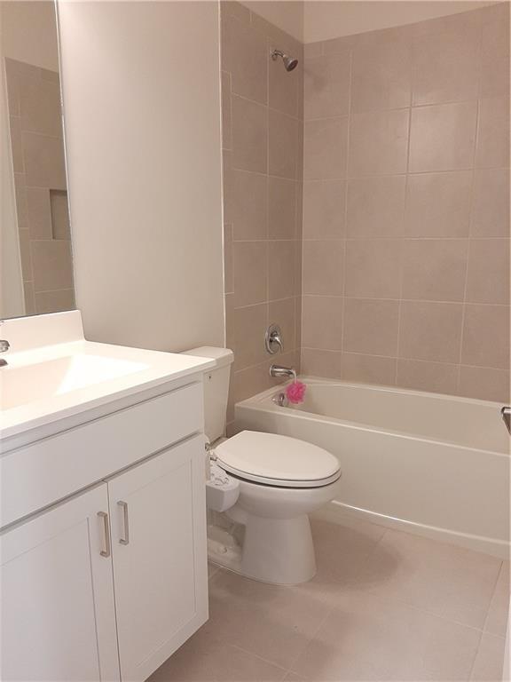 Flavor Pict Twnhms PUD - Residential Lease