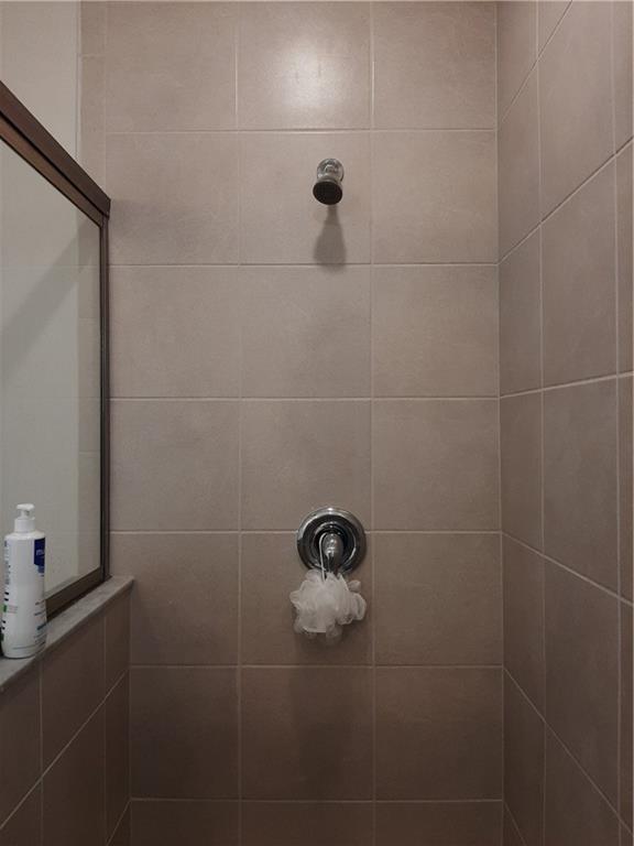 Flavor Pict Twnhms PUD - Residential Lease