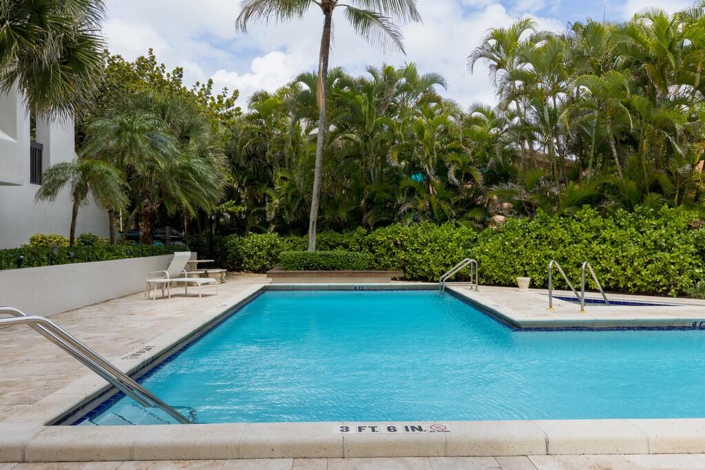 NORTH BEACH CONDO - Residential