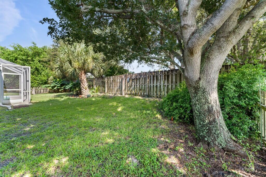 JENSEN PARK ESTATES PHASES THREE A THREE B FOU - Residential