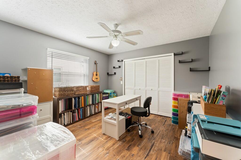 JENSEN PARK ESTATES PHASES THREE A THREE B FOU - Residential