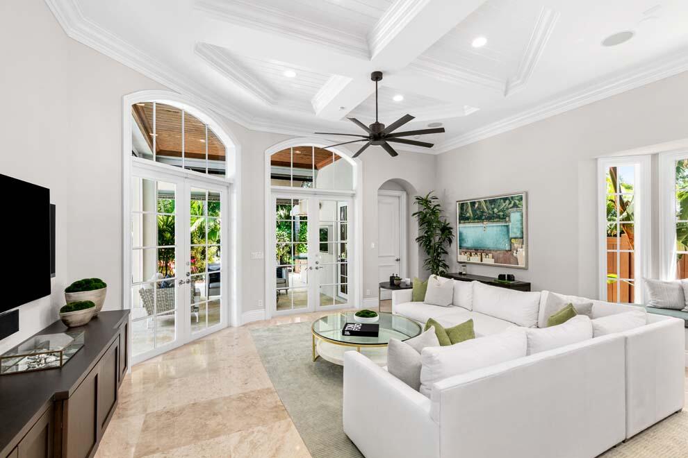 DELRAY BEACH ESPLANADE - Residential