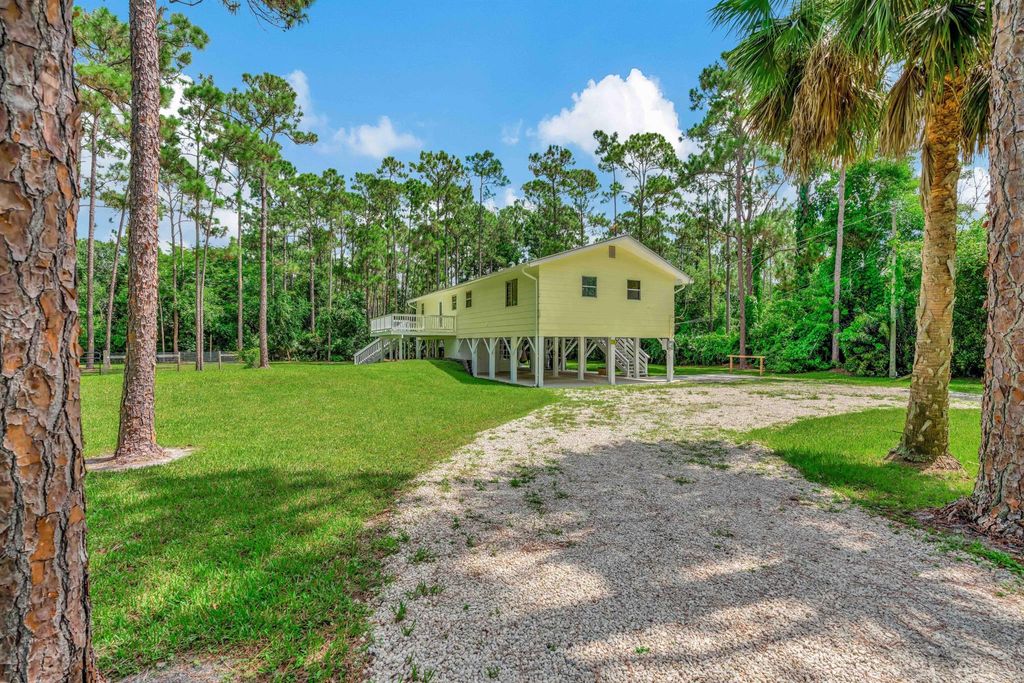 Photo of 10889 157th Street N, Jupiter, FL 33478 (MLS # R11008629)