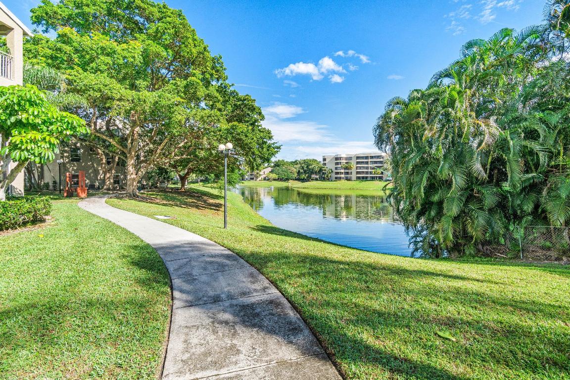 VERANO AT DELRAY CONDO - Residential