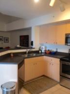 EMERALD ISLE AT LAGUNA LAKES CONDO - Residential