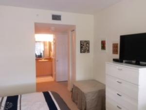 EMERALD ISLE AT LAGUNA LAKES CONDO - Residential