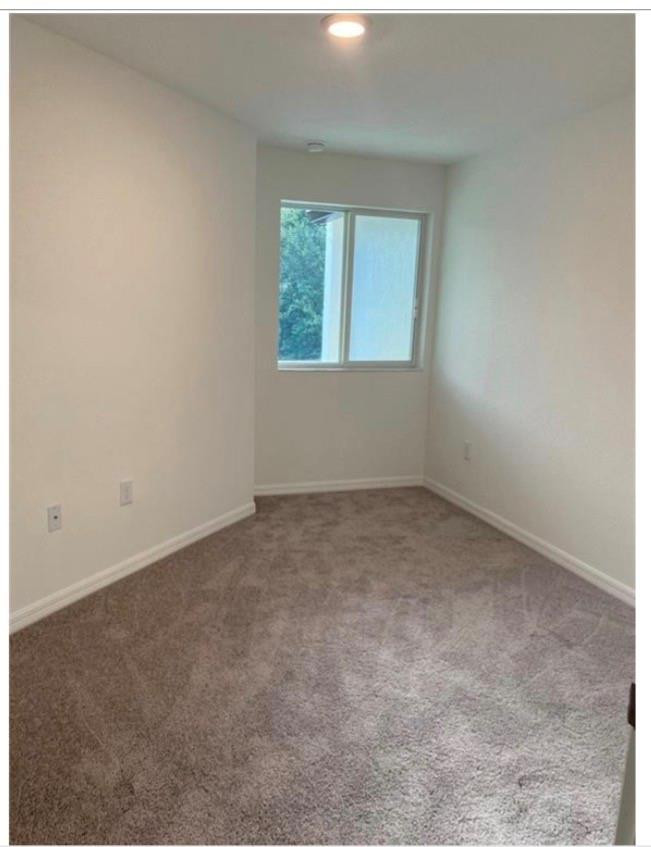 Emerald Isles 137-27 B - Residential Lease