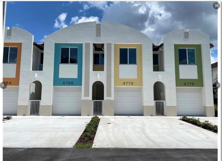 2023 build new townhome for rent in Davie.3 bedrooms and 2.5 bathrooms. 1 car garage. Ready for moving in. Asap. Close to broward college, nova university. Must show income, credit. No pets. need HOA application and approval. Good condition.