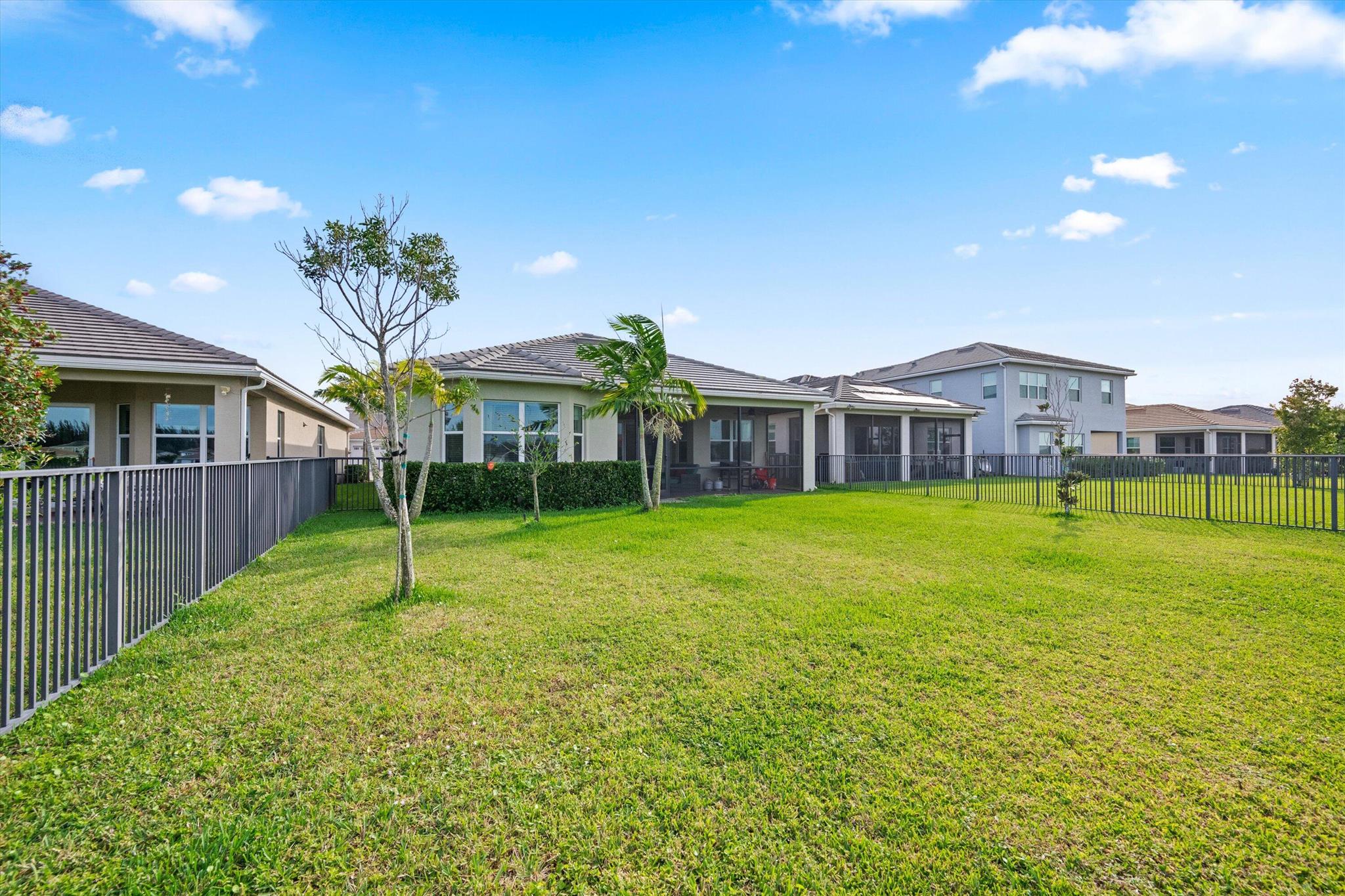 MEADOWS OF WESTLAKE - Residential