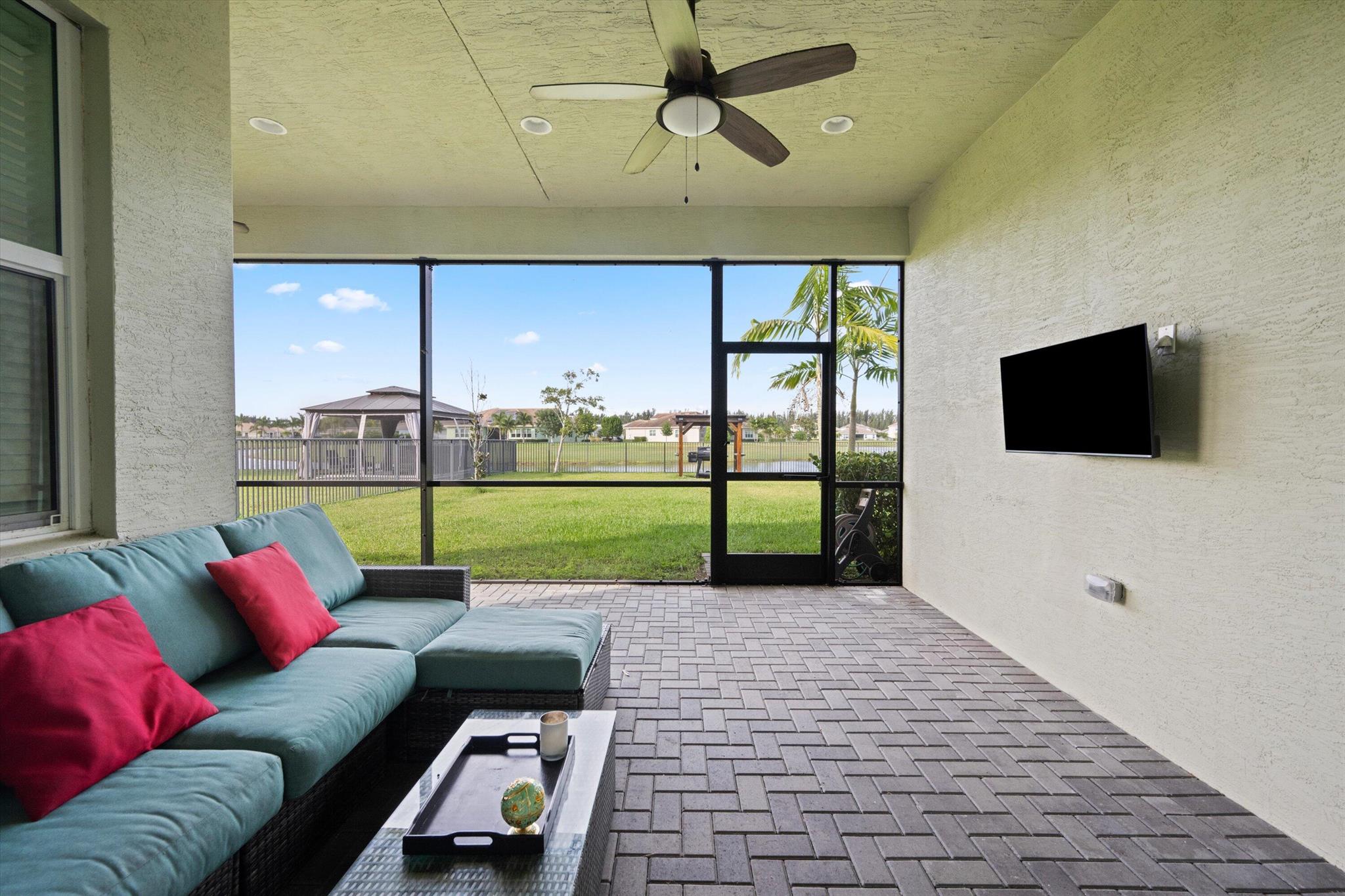 MEADOWS OF WESTLAKE - Residential