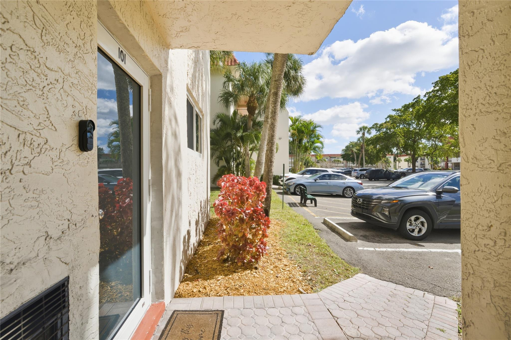 Hollybrook Golf & Tennis - Residential