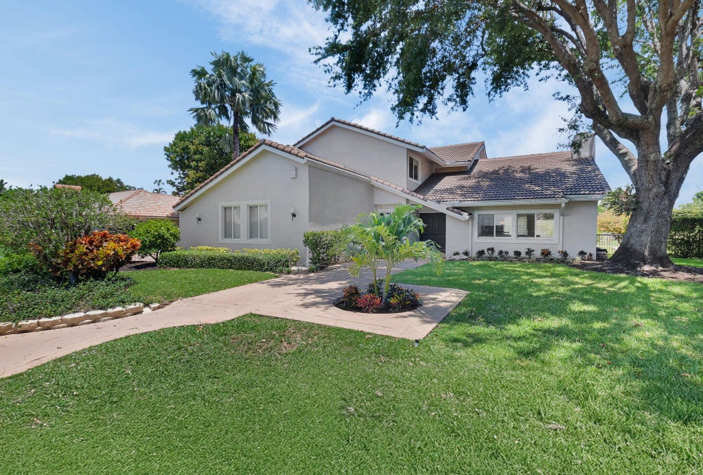 Photo of 6851 Giralda Circle, Boca Raton, FL 33433 (MLS # R11094586)