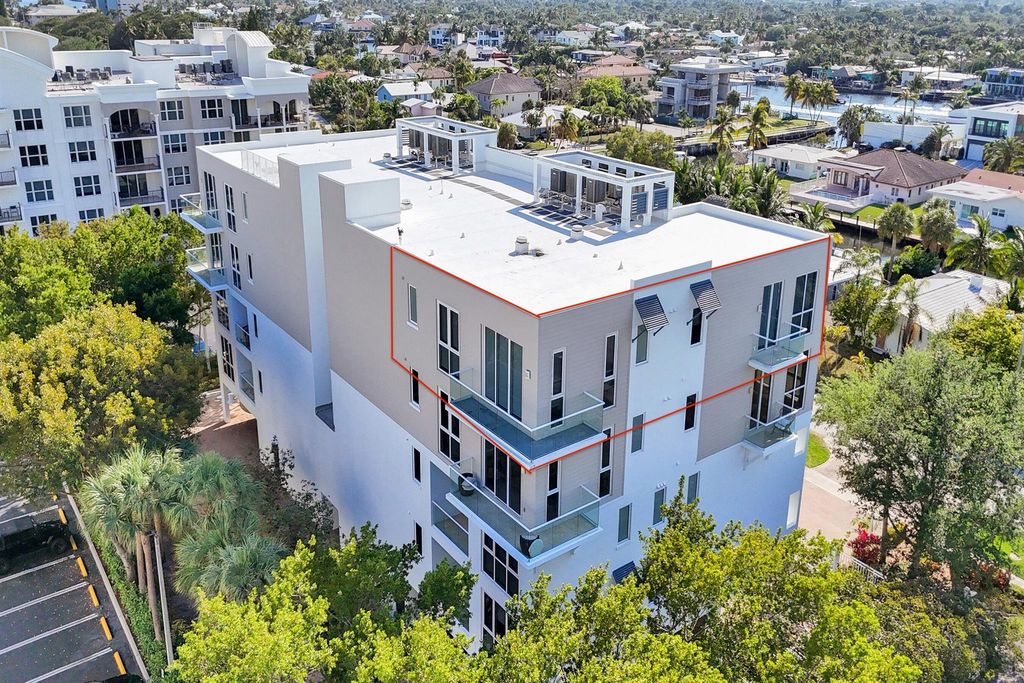 Photo of 120 SE 19th Avenue #501, Deerfield Beach, FL 33441 (MLS # R11081446)