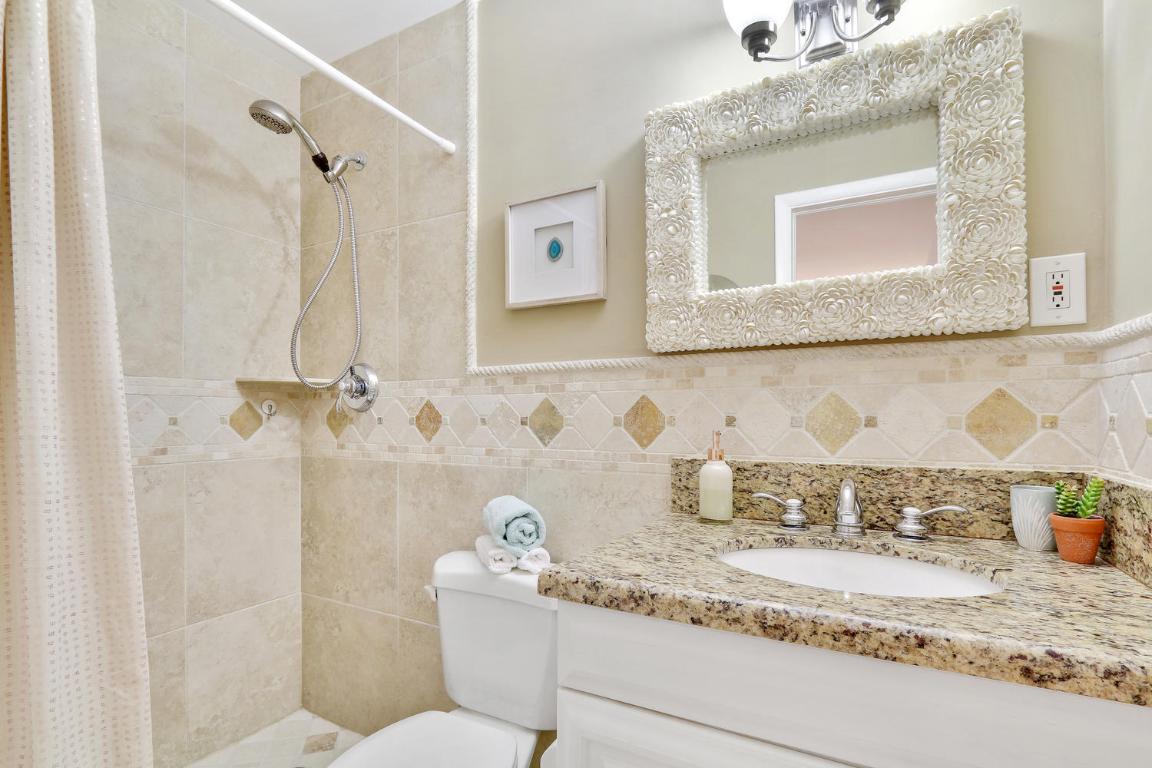 BOCA VILLAS HEIGHTS - Residential Lease