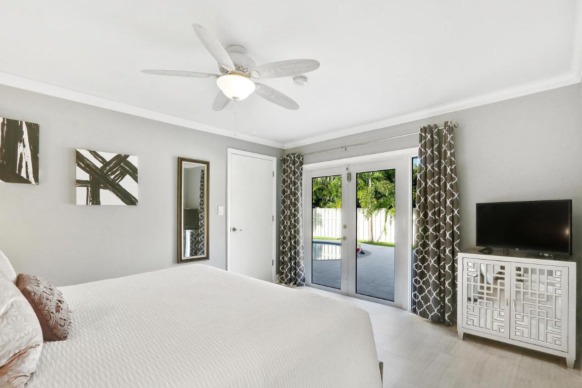 BOCA VILLAS HEIGHTS - Residential Lease