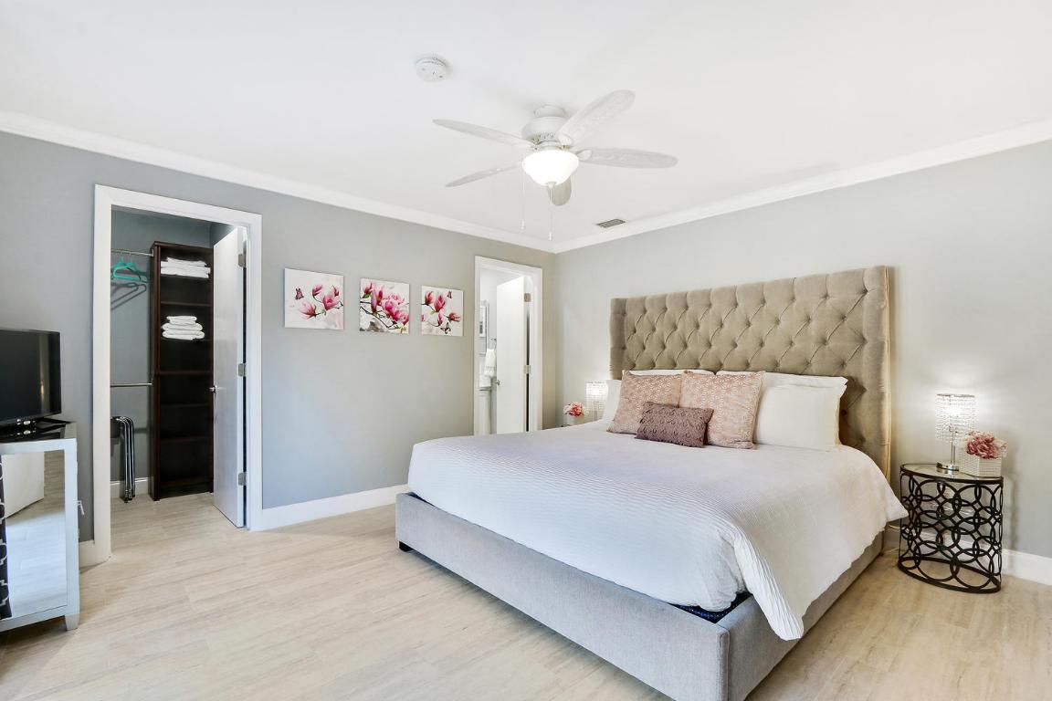 BOCA VILLAS HEIGHTS - Residential Lease