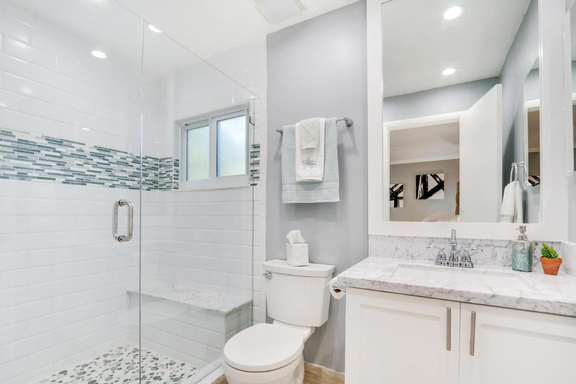 BOCA VILLAS HEIGHTS - Residential Lease