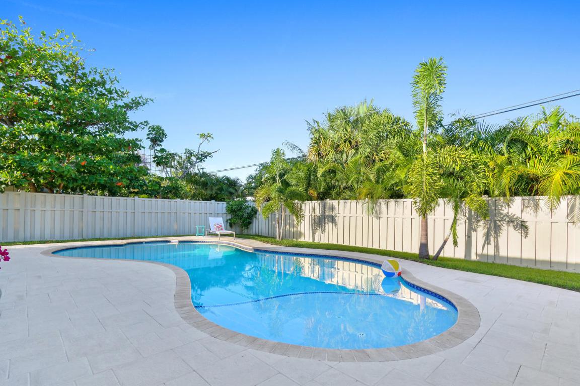 BOCA VILLAS HEIGHTS - Residential Lease