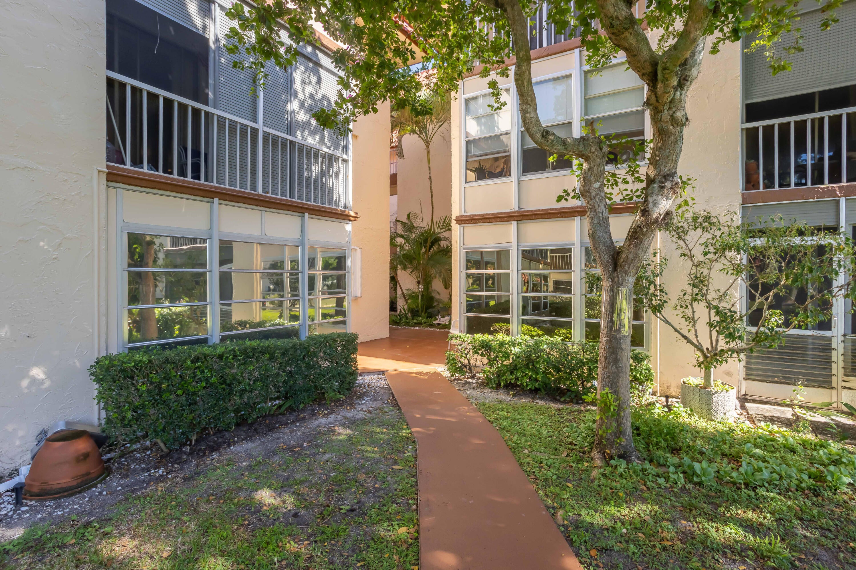 700 SE 6th Avenue 107
