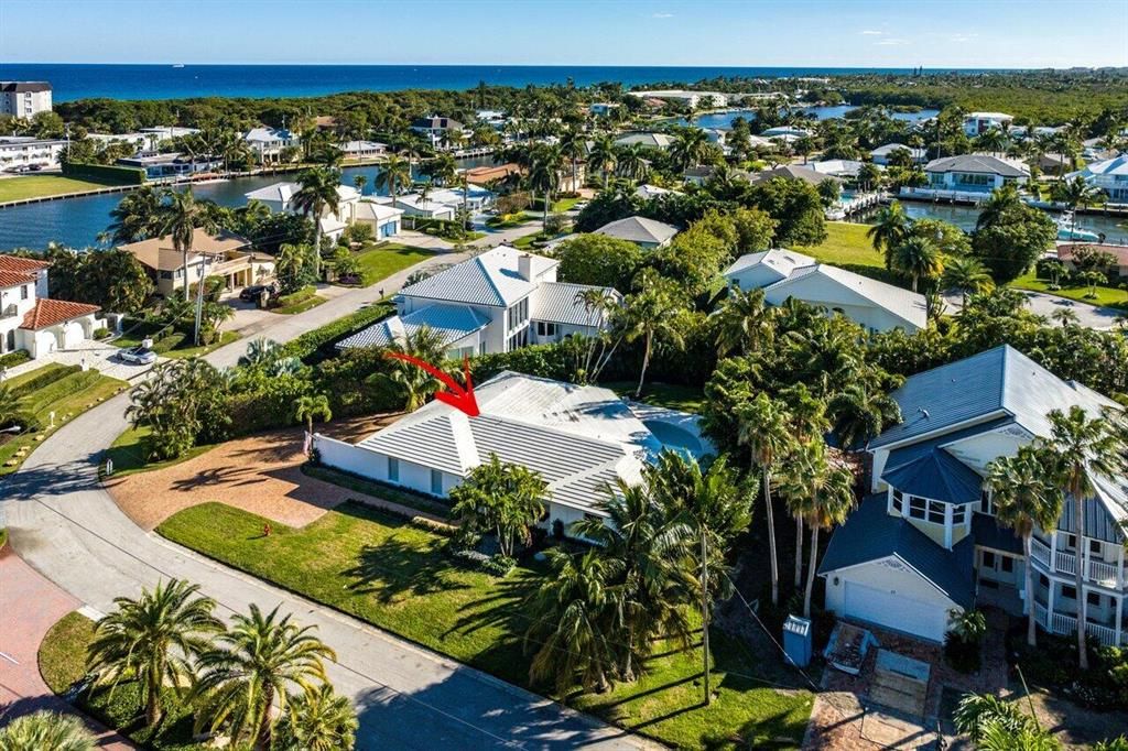 Photo of 36 Spanish River Drive, Ocean Ridge, FL 33435 (MLS # R10860528)