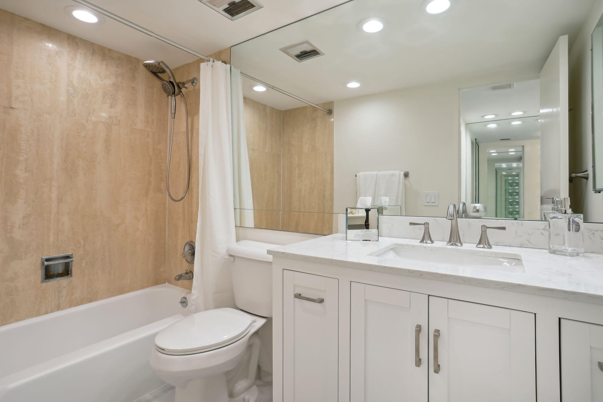 BOCA INLET CONDO - Residential