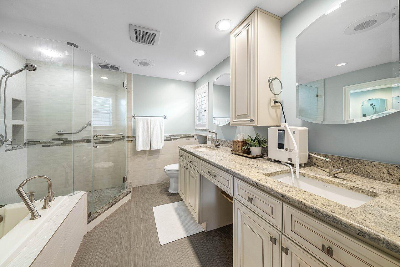 LAKESIDE GARDENS - Residential