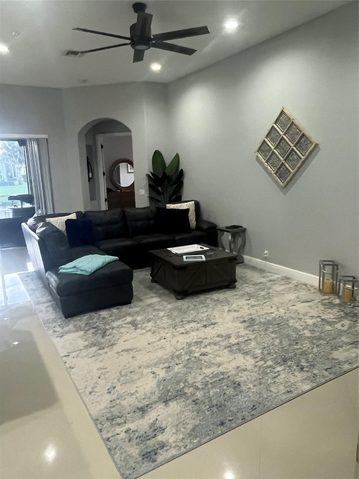 Heron Bay Central 171-23 - Residential Lease