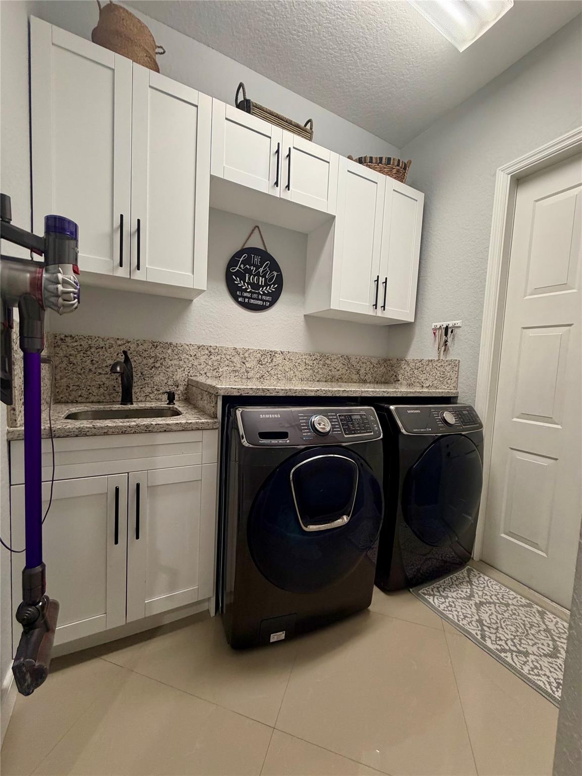 Heron Bay Central 171-23 - Residential Lease