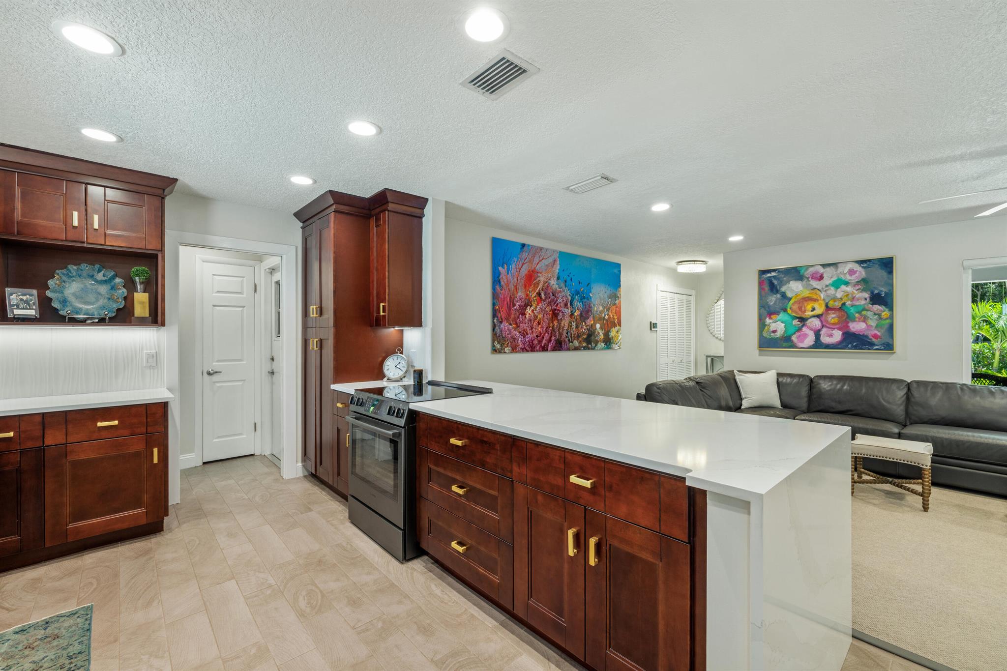 SEACREST HILLS - Residential