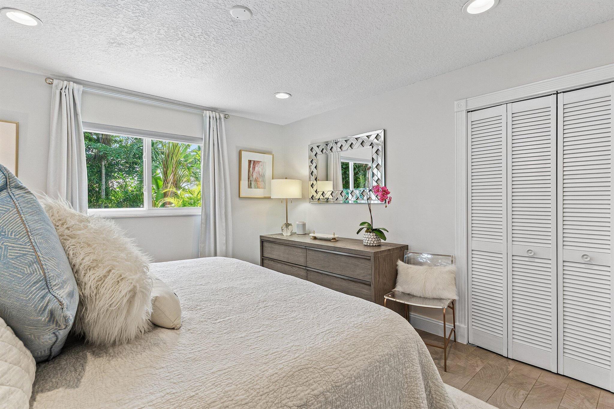 SEACREST HILLS - Residential