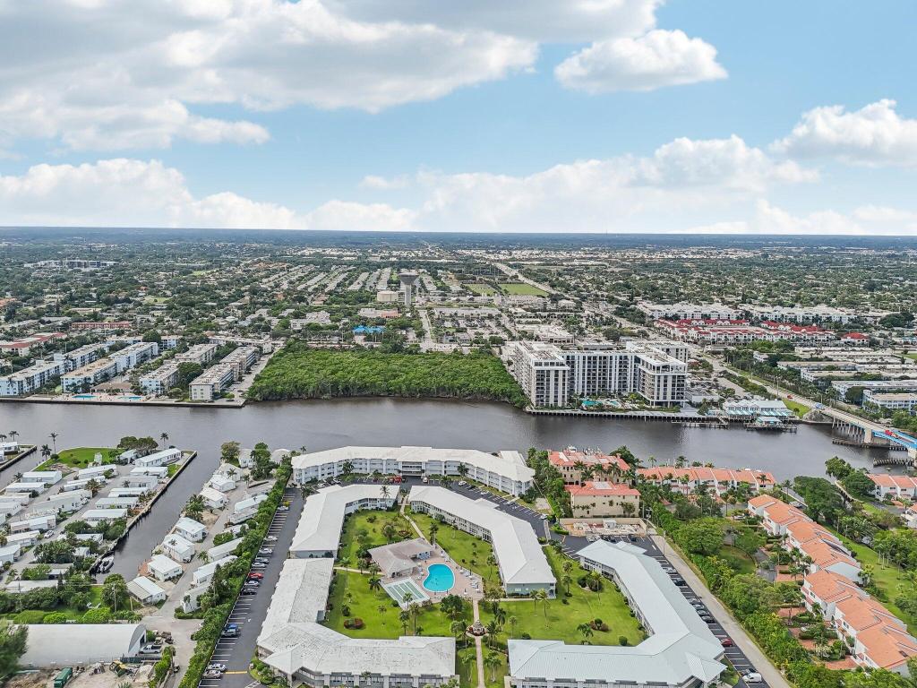 QUEENS COVE HOUSE ,CROWN COLONY, CROWN COLONY CLUB - Residential