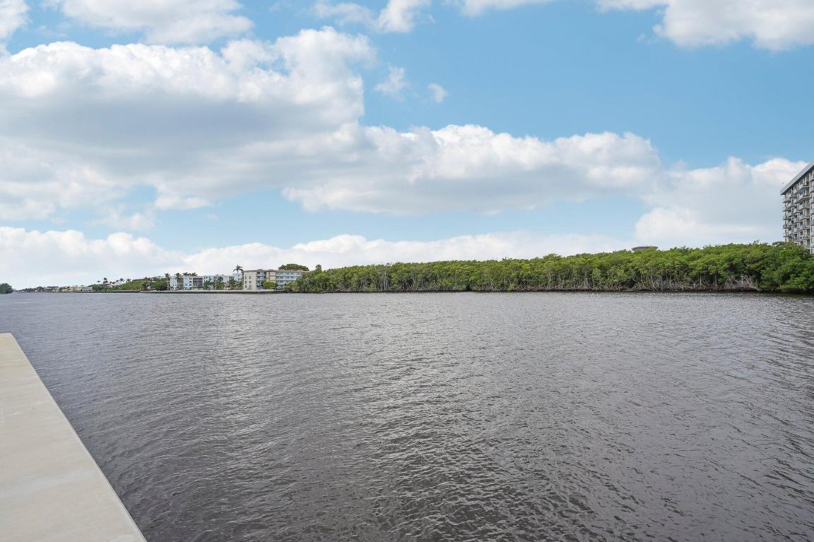 QUEENS COVE HOUSE ,CROWN COLONY, CROWN COLONY CLUB - Residential