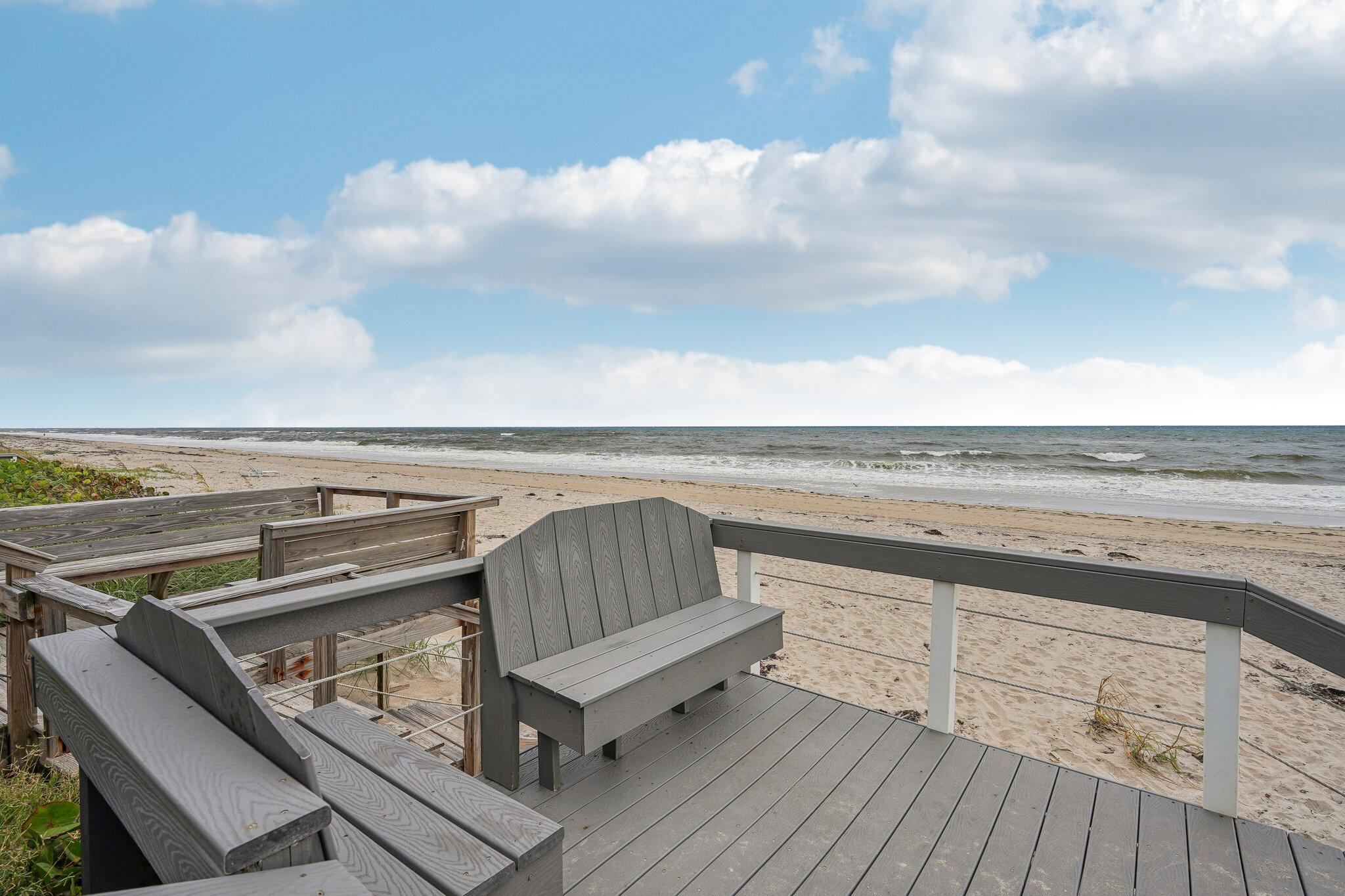 QUEENS COVE HOUSE CONDO - Residential