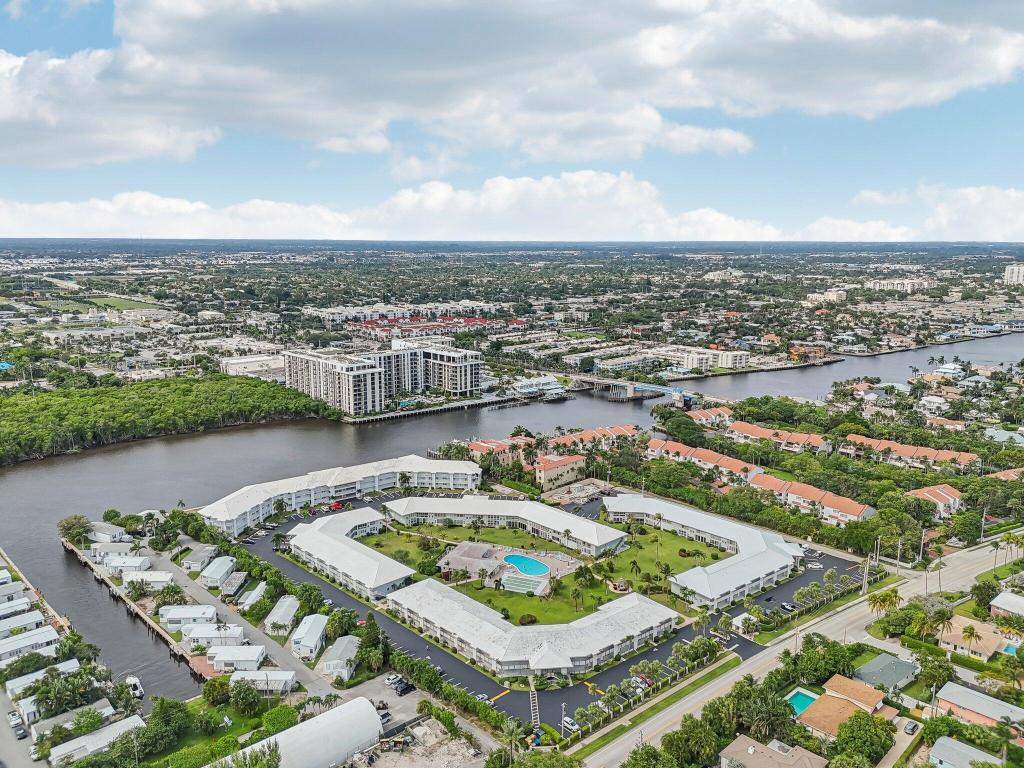 QUEENS COVE HOUSE ,CROWN COLONY, CROWN COLONY CLUB - Residential