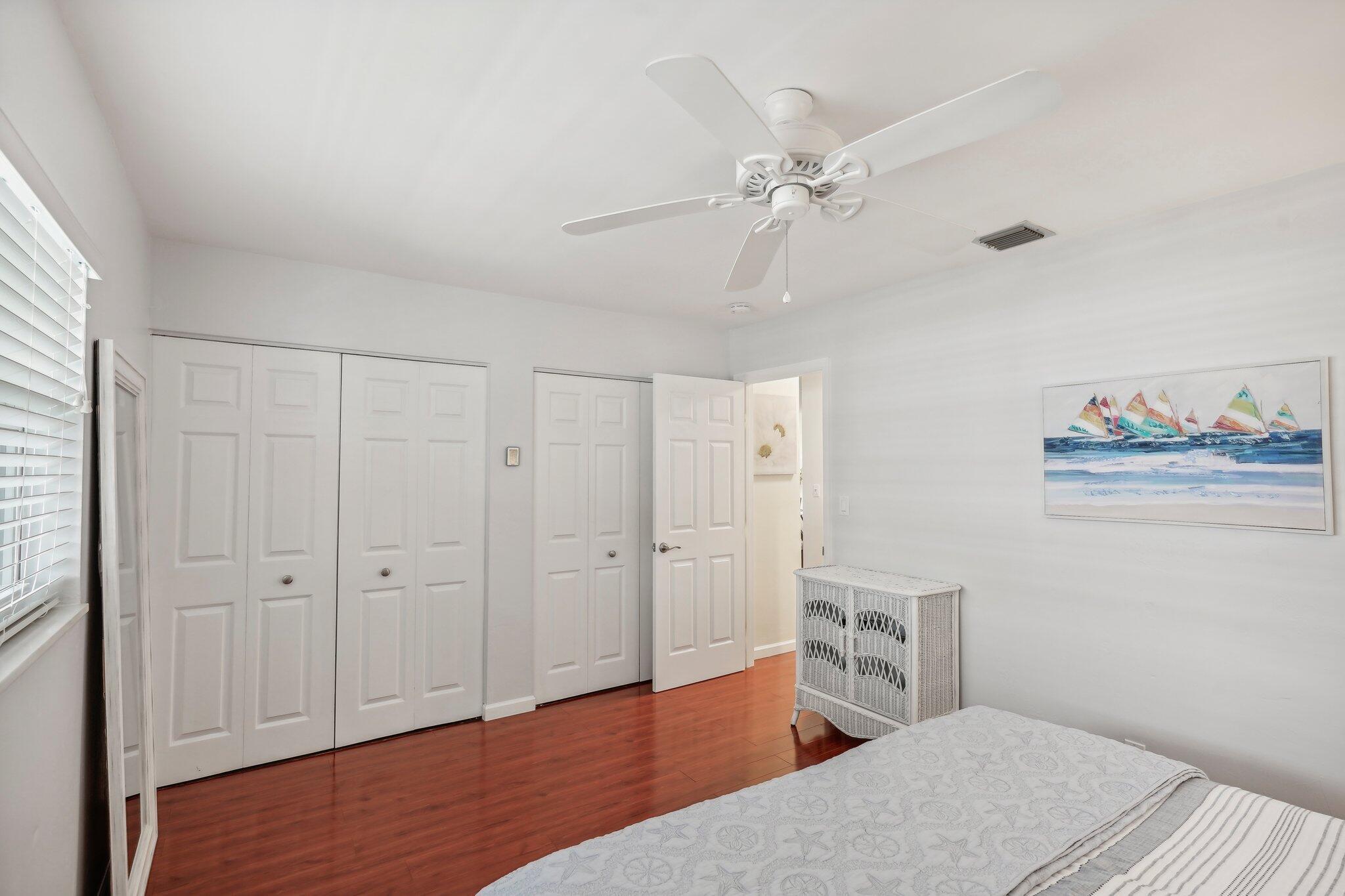 QUEENS COVE HOUSE ,CROWN - Residential