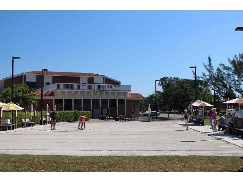 CENTURY VILLAGE EAST - Residential