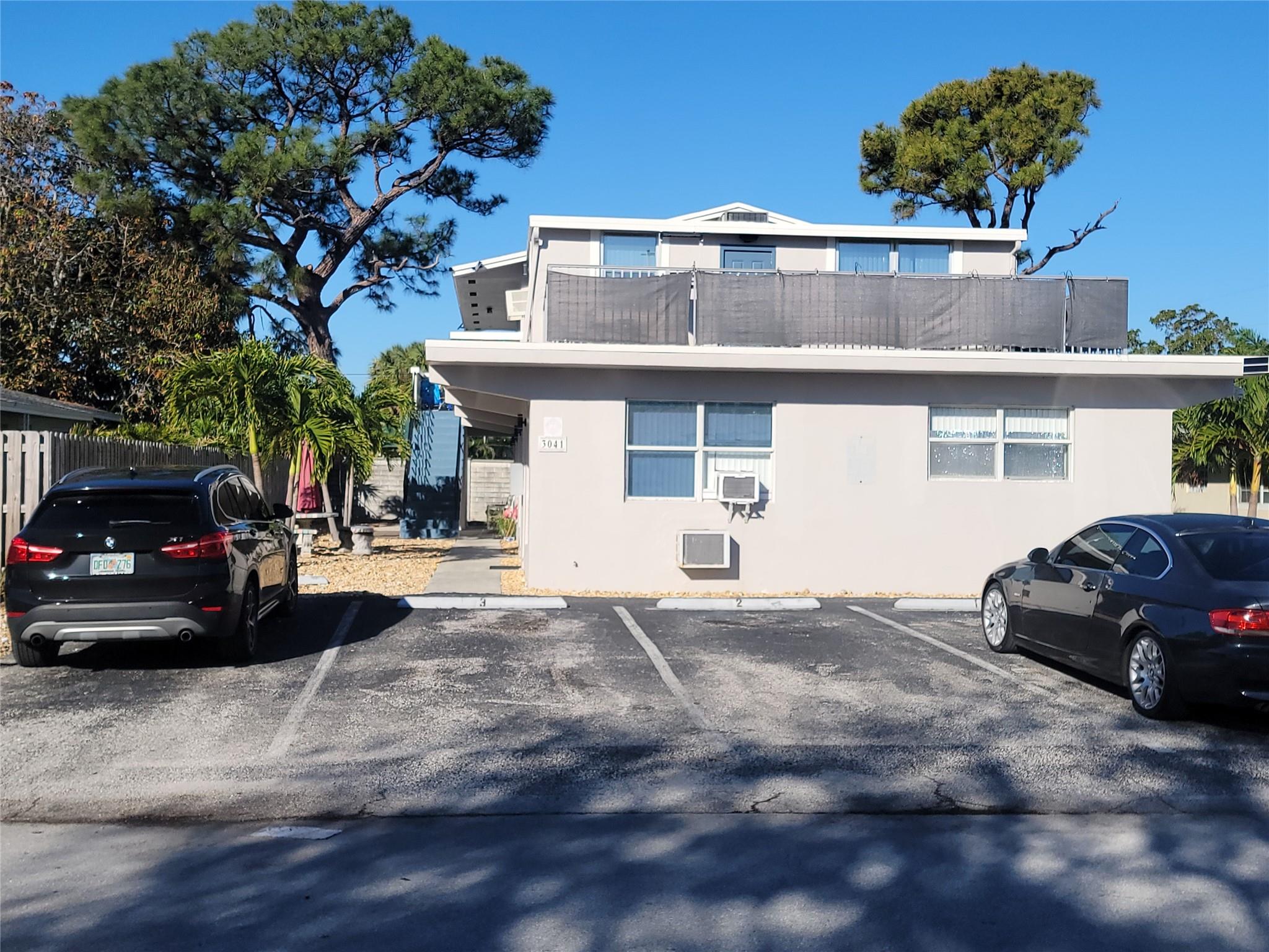 Ocean Ridge 27-45 B - Residential Lease