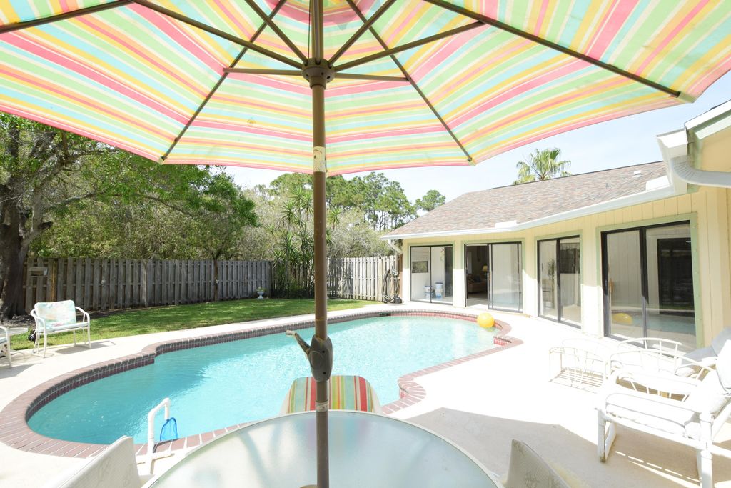 Photo of 4202 SE Satinleaf Place, Stuart, FL 34997 (MLS # R10964251)