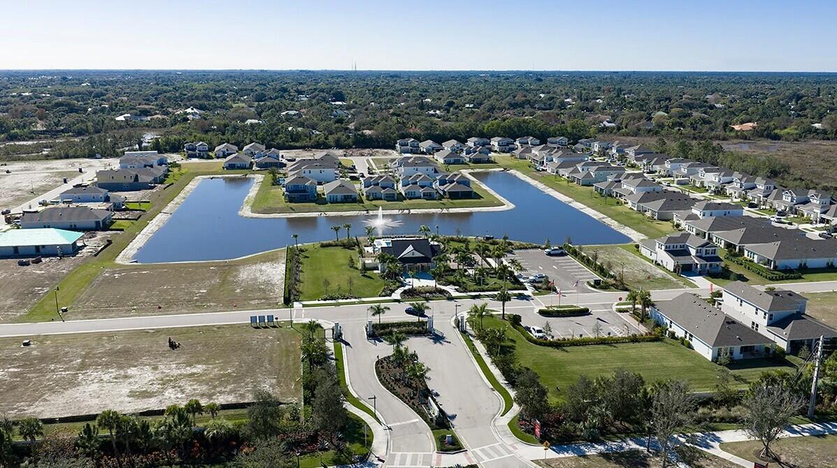 VERANDA OAKS - Residential