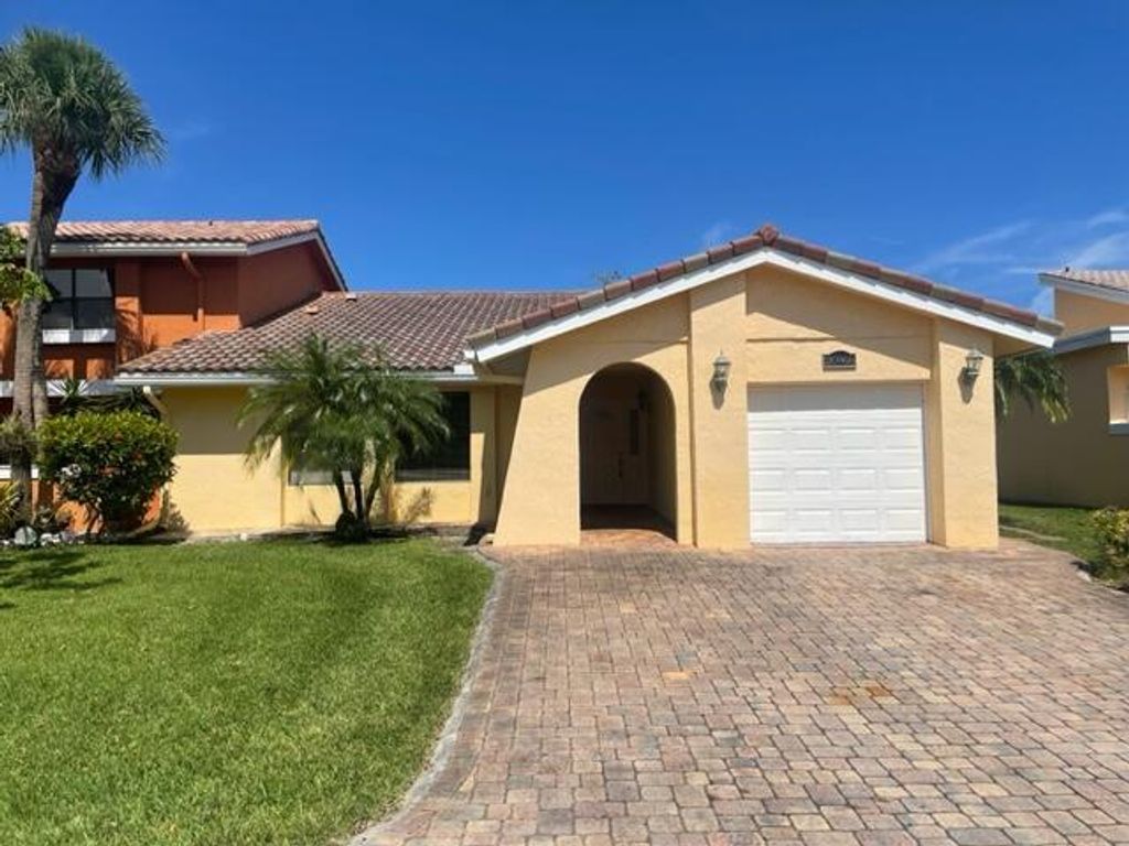 Photo of 20966 Estada Lane, Boca Raton, FL 33433 (MLS # R10889523)