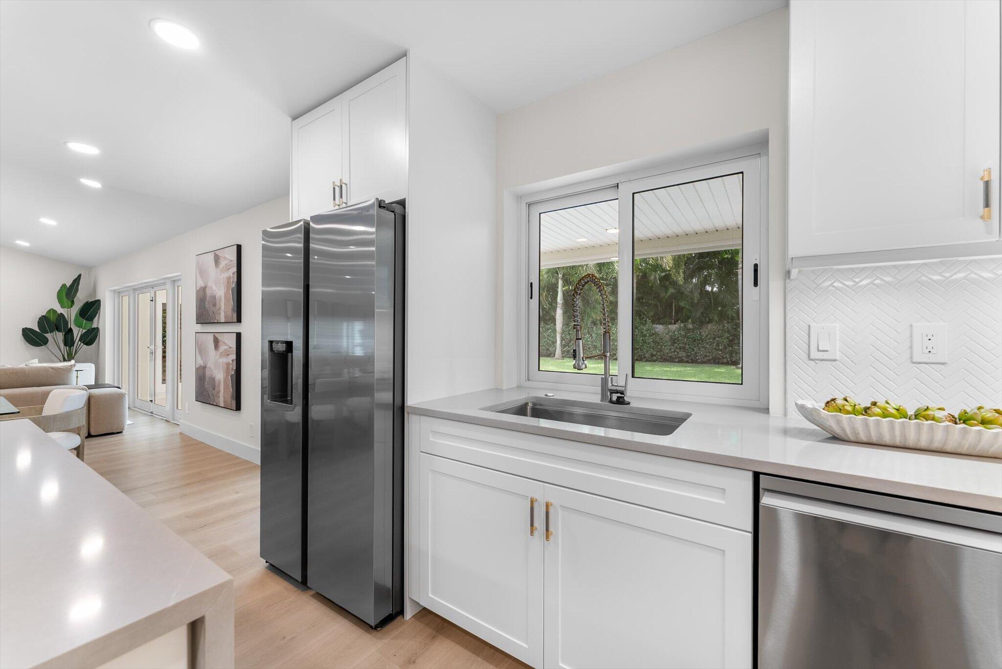 HILLSBORO PARK - Residential