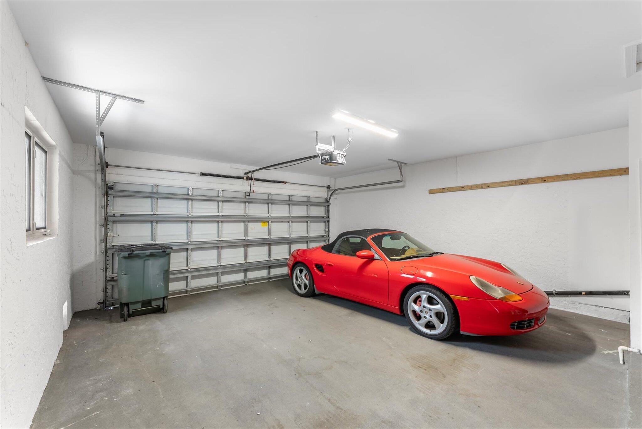 HILLSBORO PARK - Residential