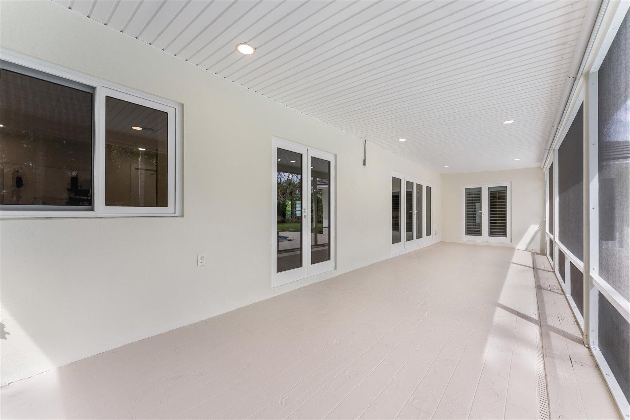 HILLSBORO PARK - Residential