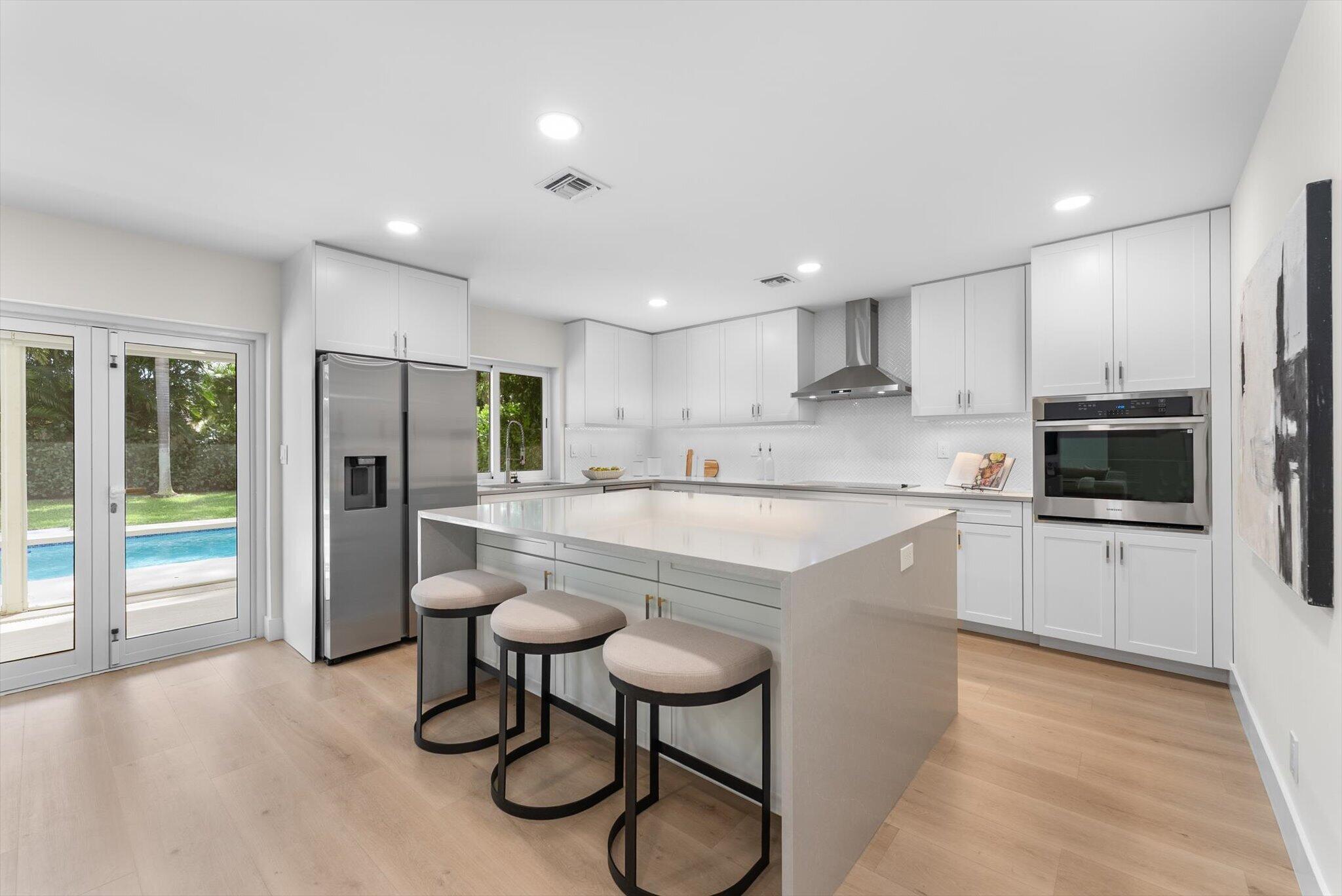 HILLSBORO PARK - Residential