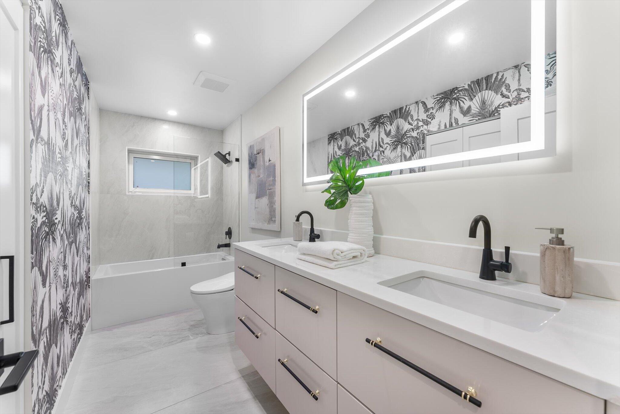 HILLSBORO PARK - Residential