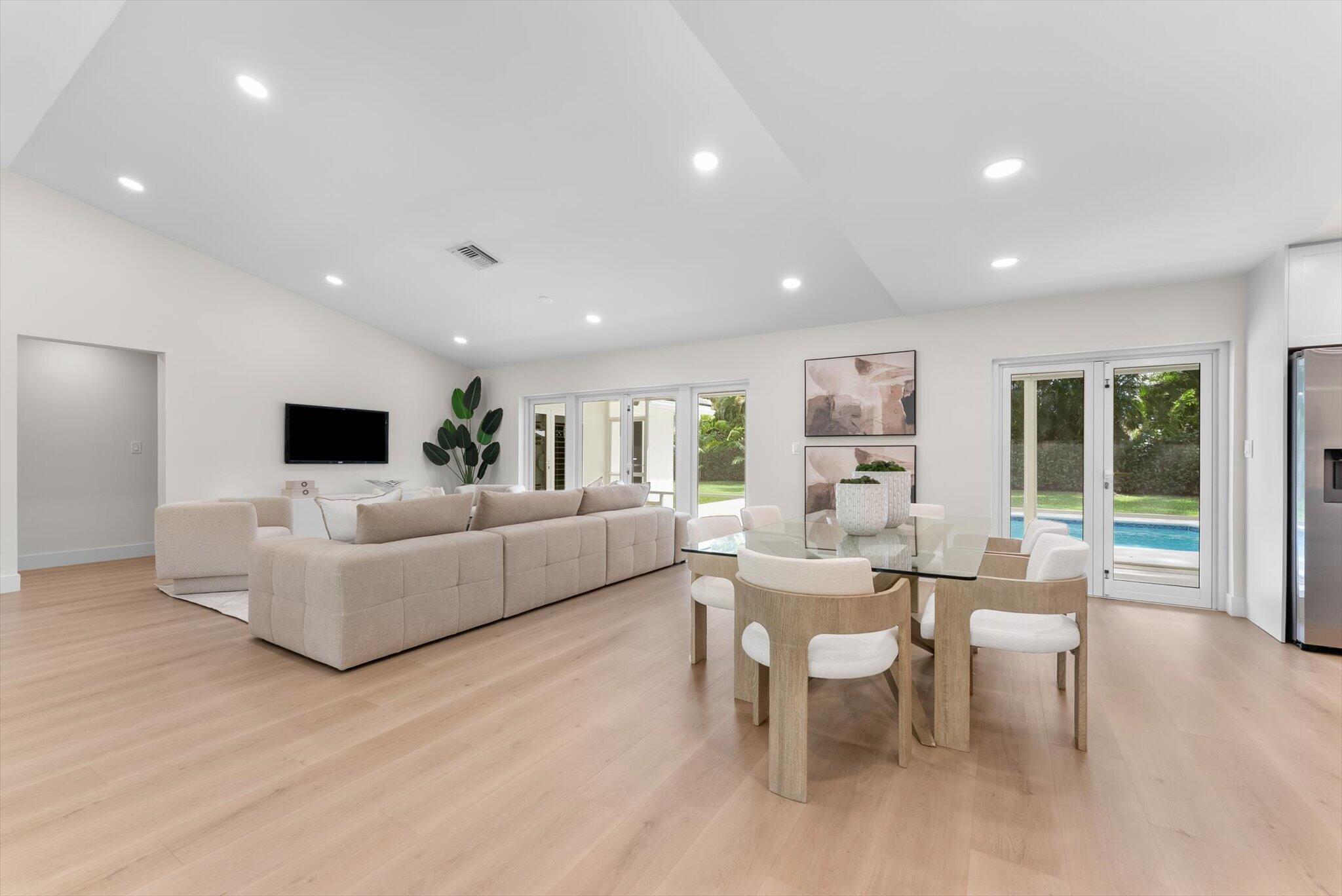 HILLSBORO PARK - Residential