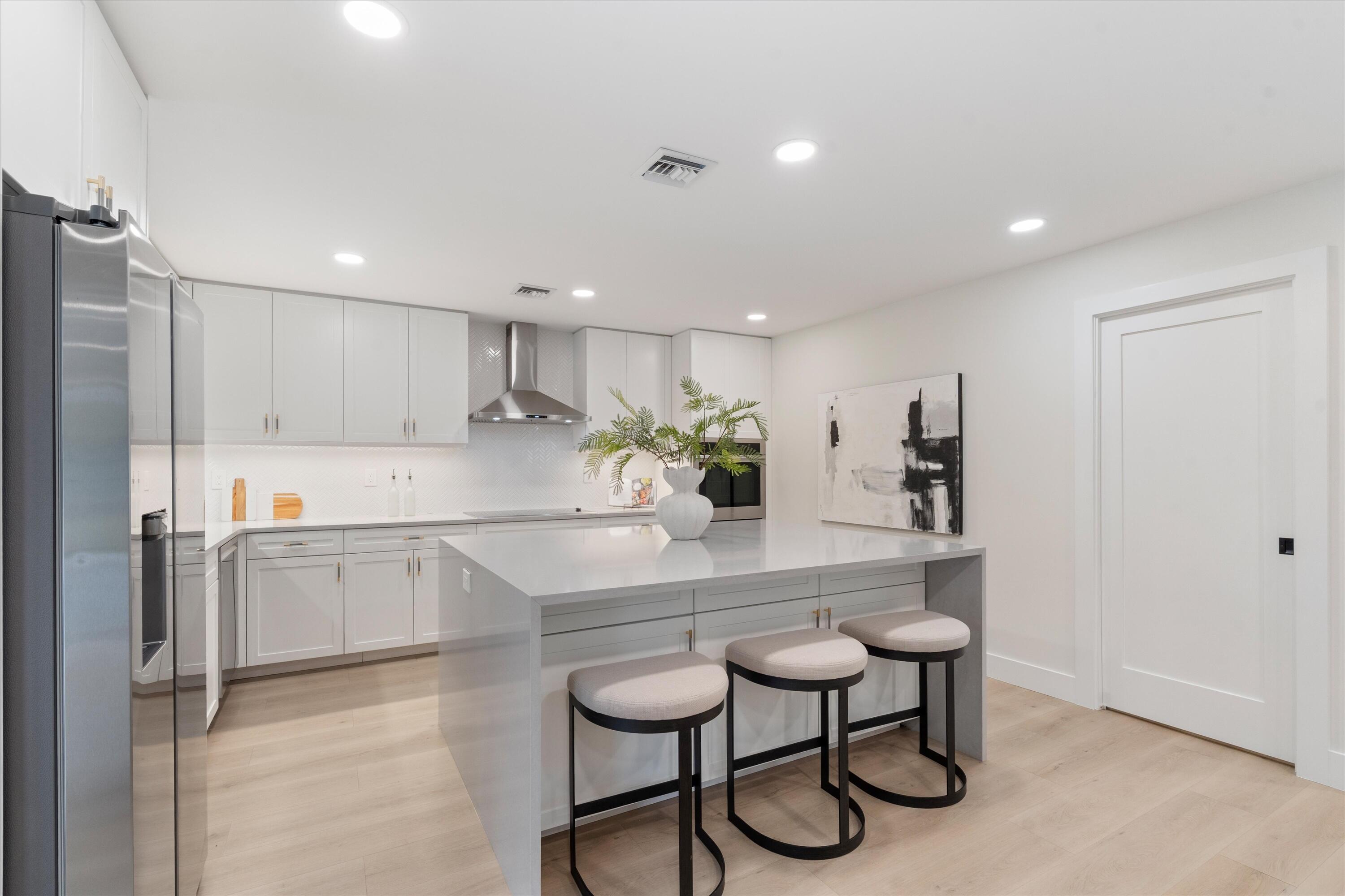 HILLSBORO PARK - Residential