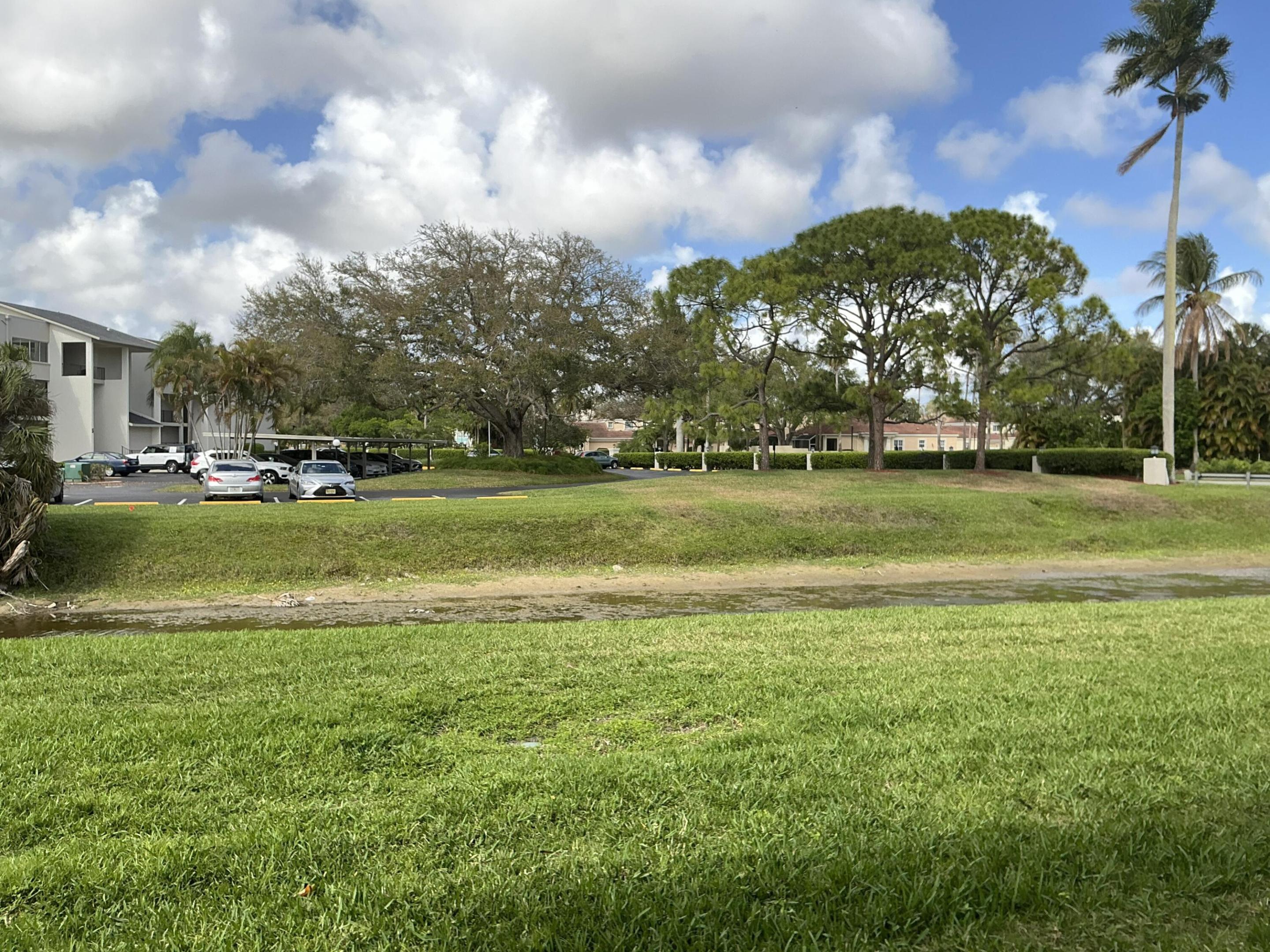 TAMBERLANE 1 CONDO - Residential