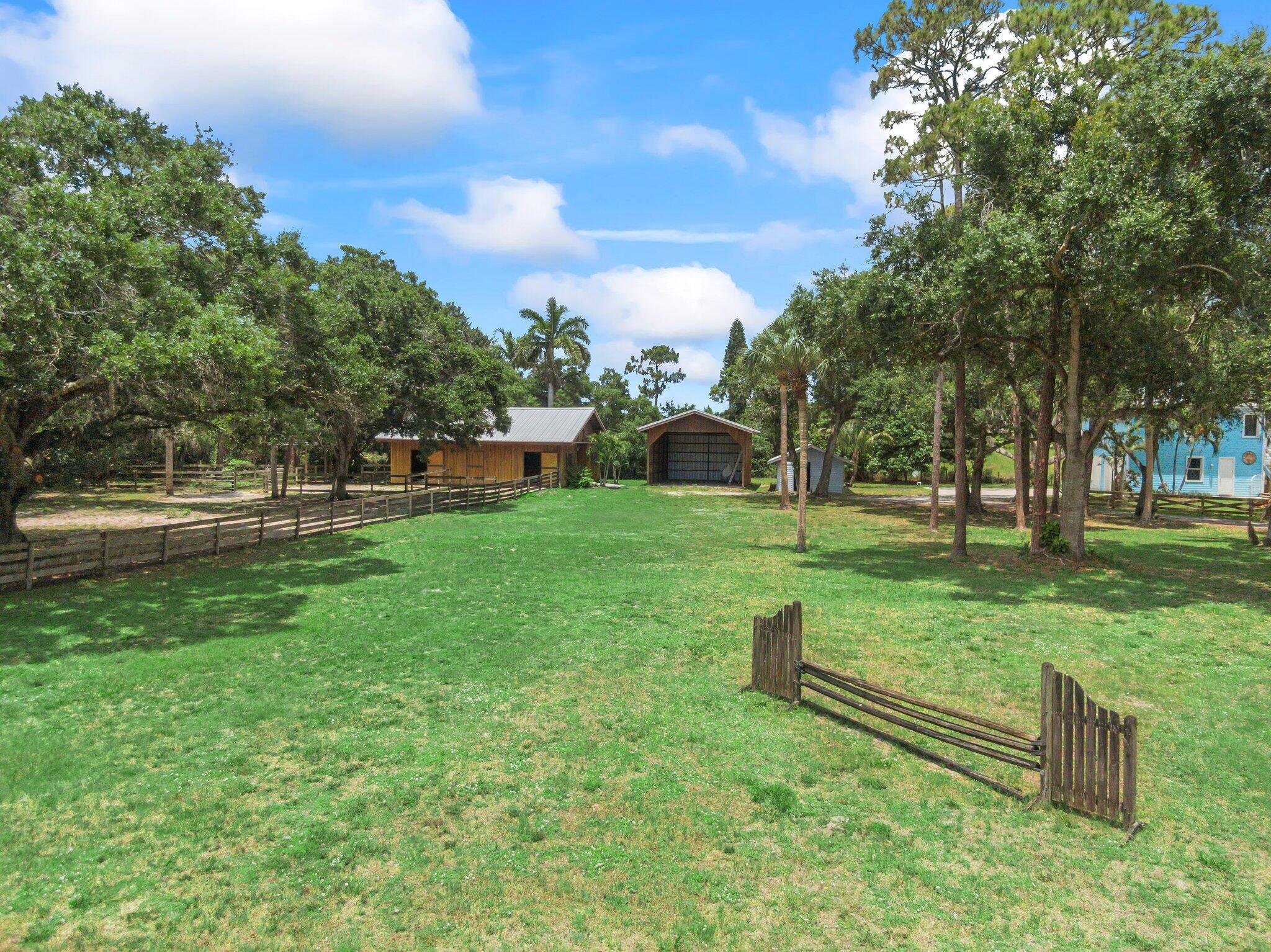 SW Stuart ACREAGE - Residential